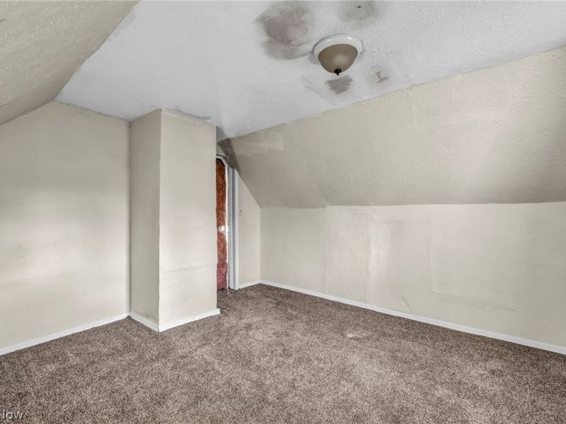 8110 Melrose Avenue, Cleveland, OH 44103 Photo 23