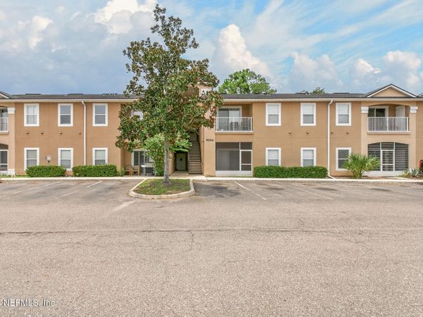 9556 ARMELLE Way, Unit 16, Jacksonville, FL 32257