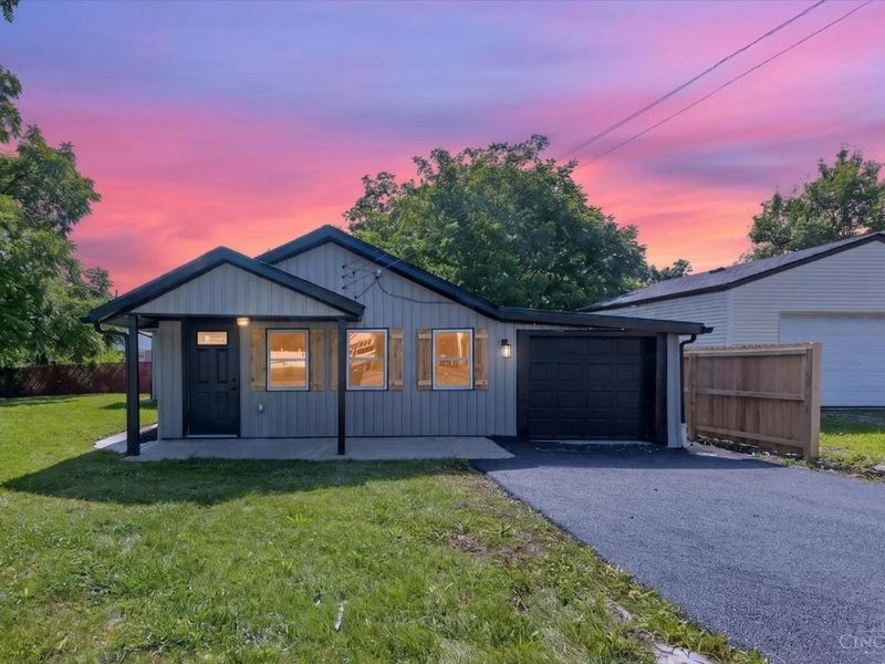 8812 Pine Road, Sycamore Township, OH 45242 Photo 1