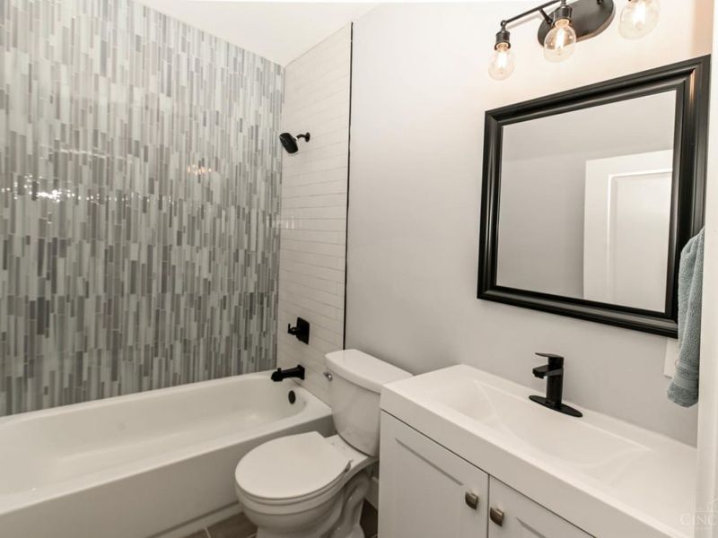 3956 Glencross Avenue, Cincinnati, OH 45217 Photo 22