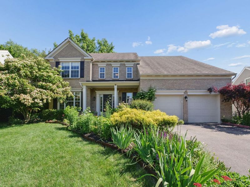 7879 Yellowwood Drive, Mason, OH 45040 Photo 1