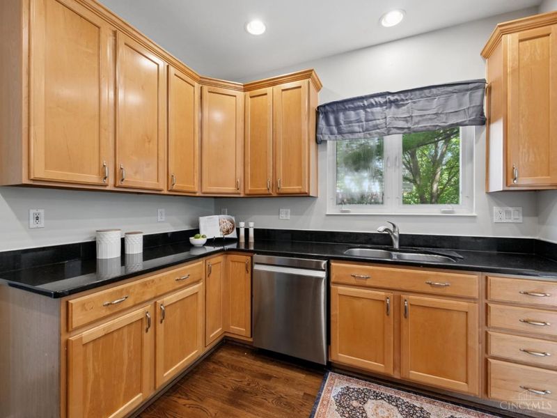 7879 Yellowwood Drive, Mason, OH 45040 Photo 10