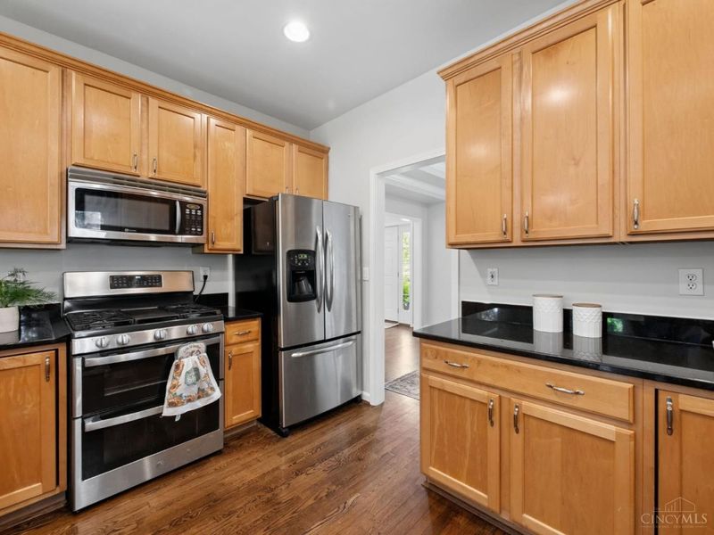 7879 Yellowwood Drive, Mason, OH 45040 Photo 11