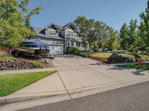 4110 Hemlock Drive, Medford, OR 97504