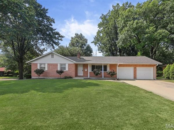 441 Clearview Drive, Belleville, IL 62223
