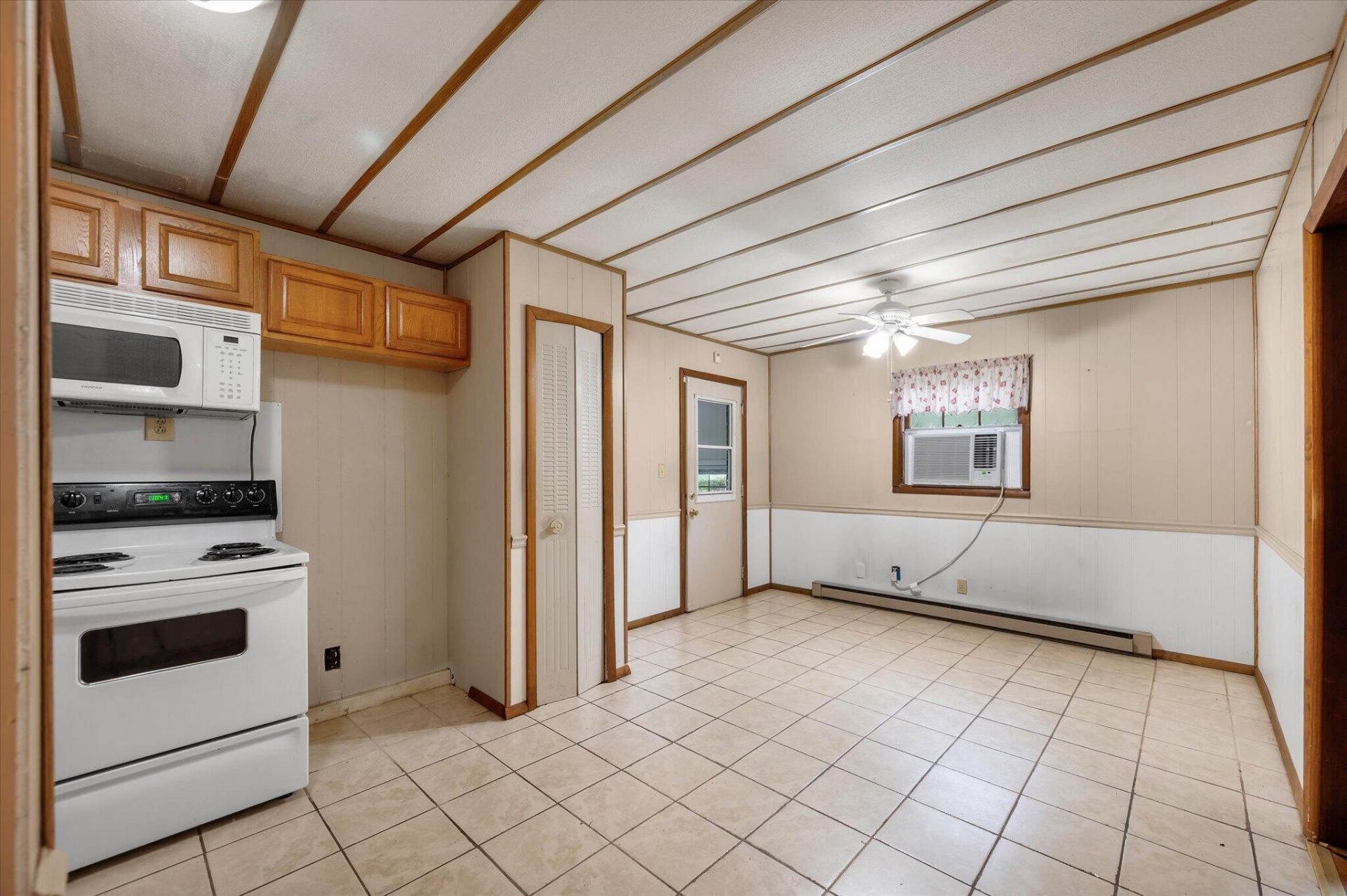 3445 Hobson Drive Photo 10