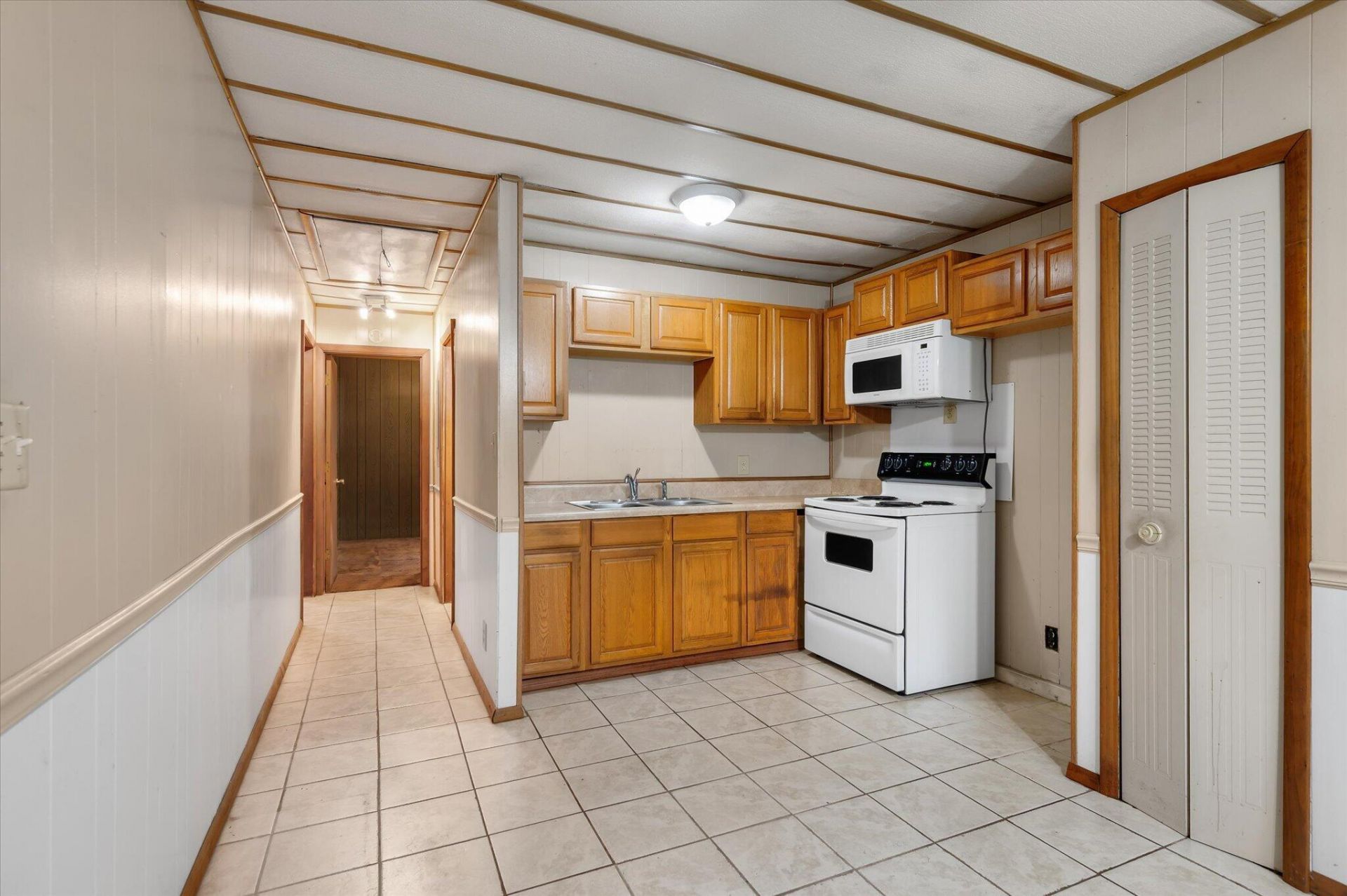 3445 Hobson Drive Photo 12