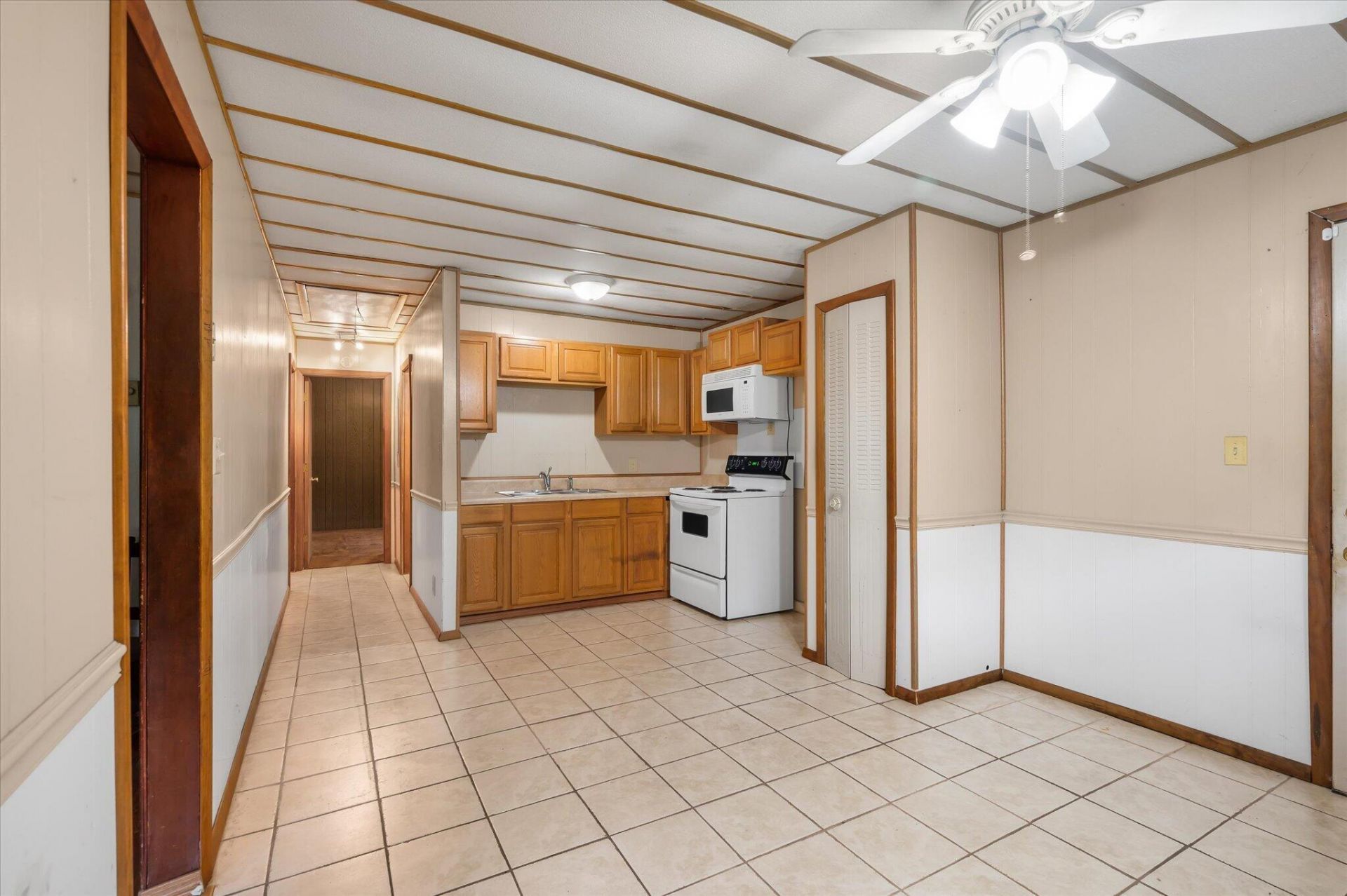 3445 Hobson Drive Photo 9