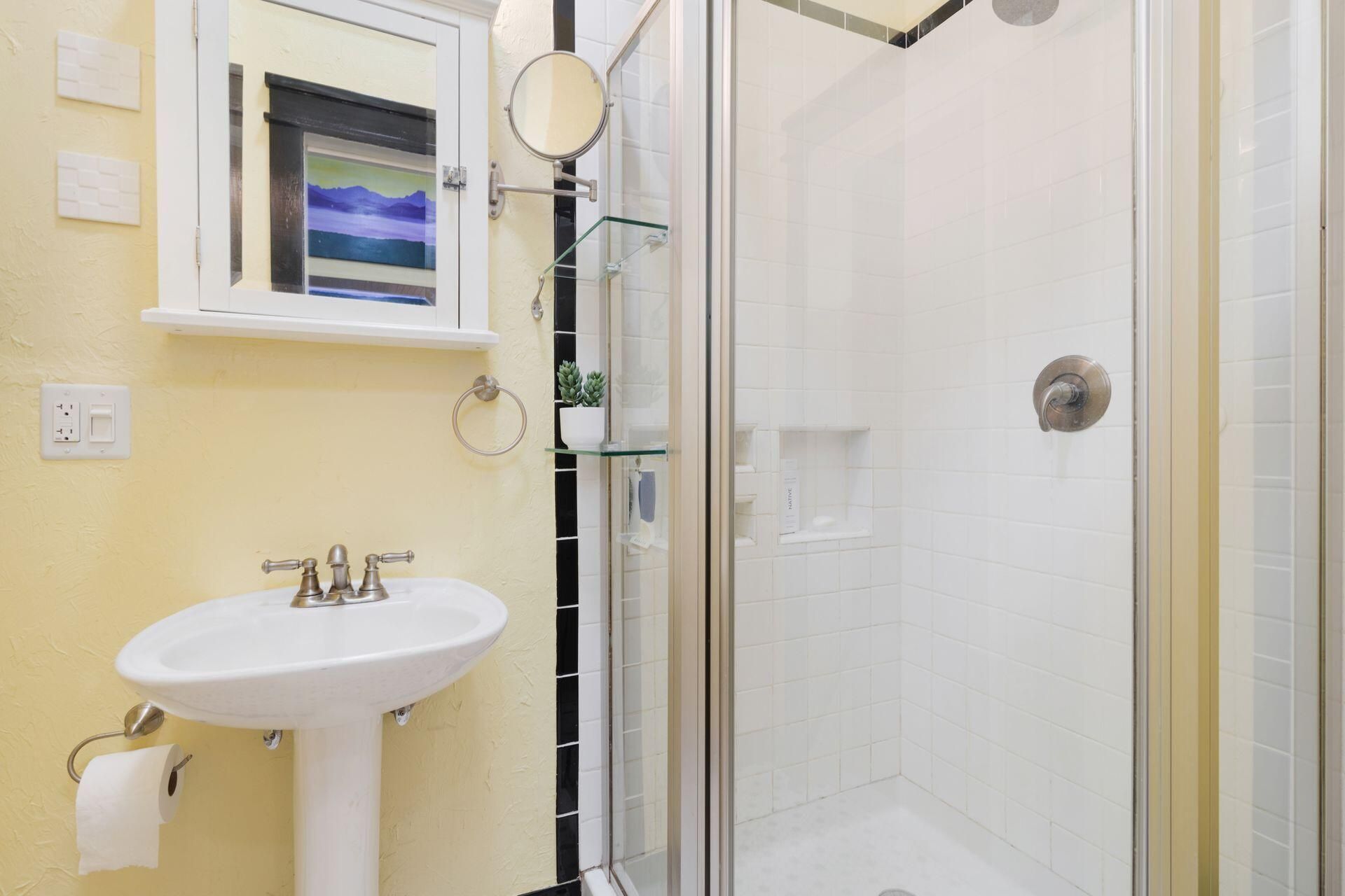 728 Palm Street, West Palm Beach, FL 33401 Photo