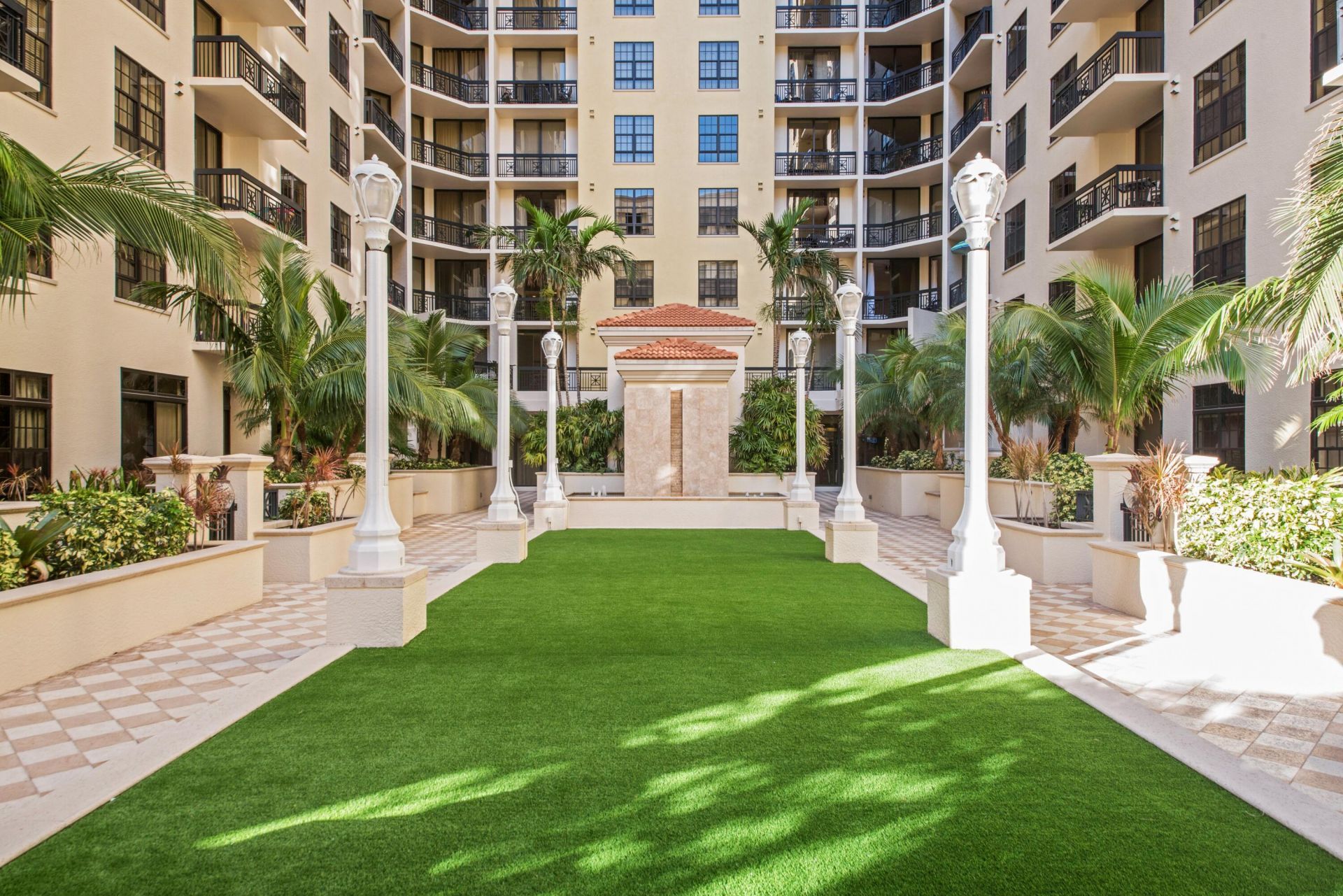701 S Olive Avenue, Unit 807, West Palm Beach, FL 33401 Photo