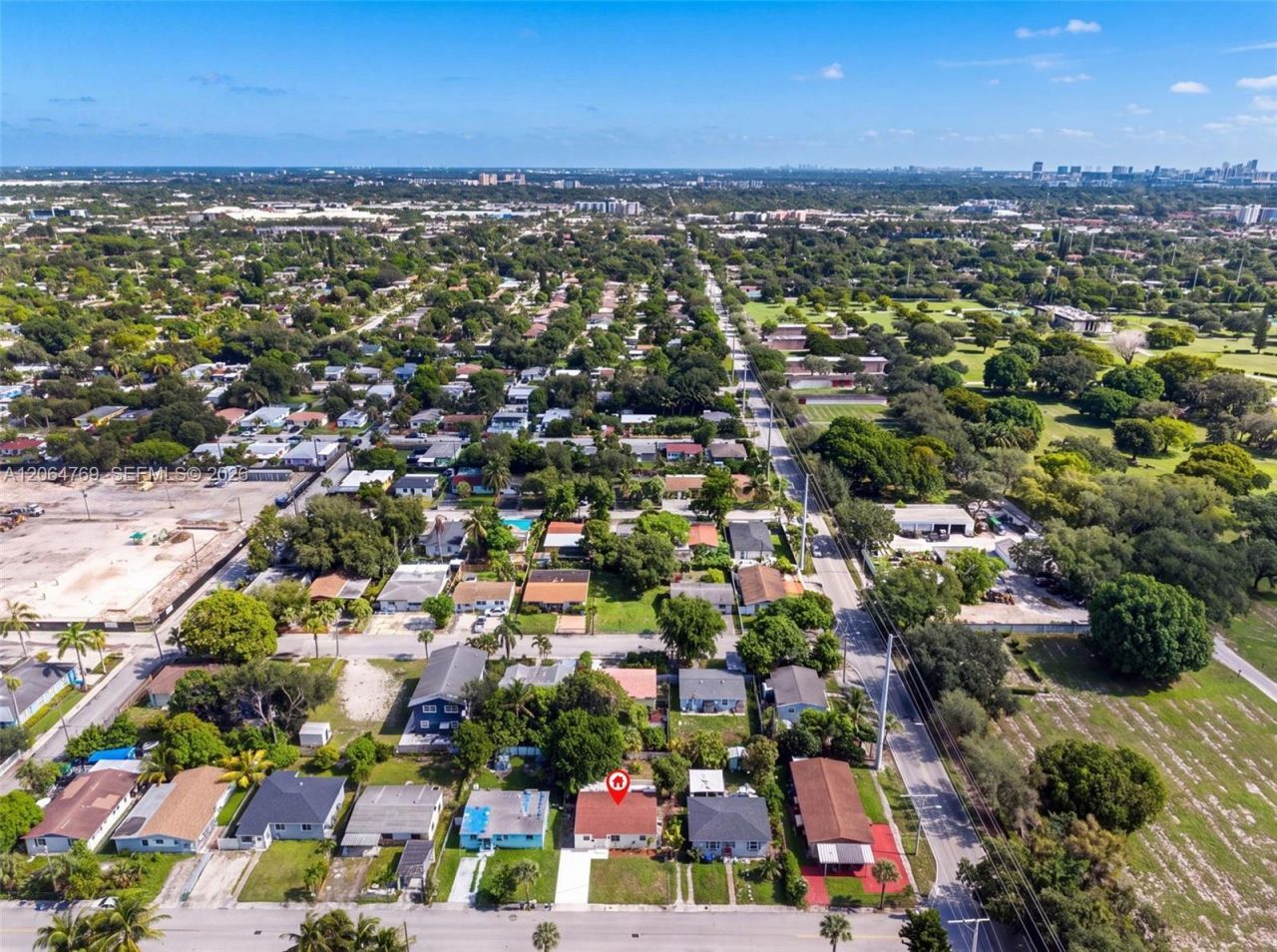 1583 NE 152nd St, North Miami Beach, FL 33162 Photo
