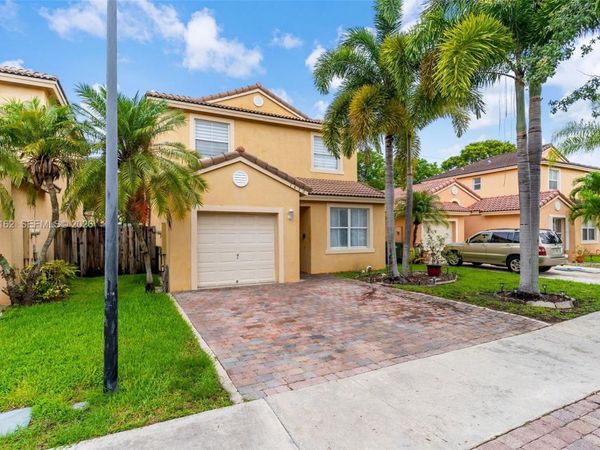 1430 SE 18th Ter , Homestead, FL 33035