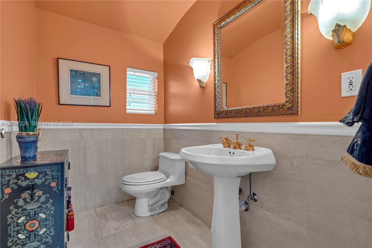 6605 Maynada St , Coral Gables, FL 33146 Photo