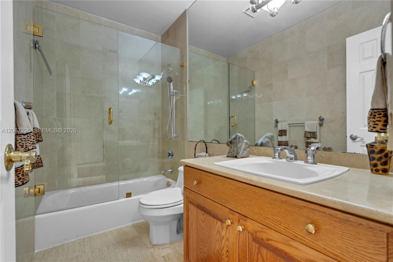 6605 Maynada St , Coral Gables, FL 33146 Photo