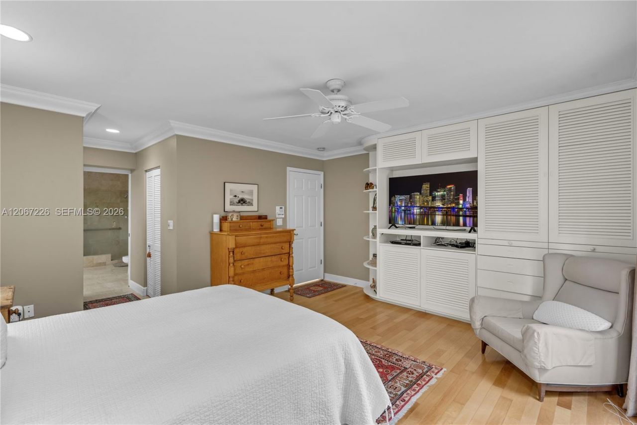 6605 Maynada St , Coral Gables, FL 33146 Photo