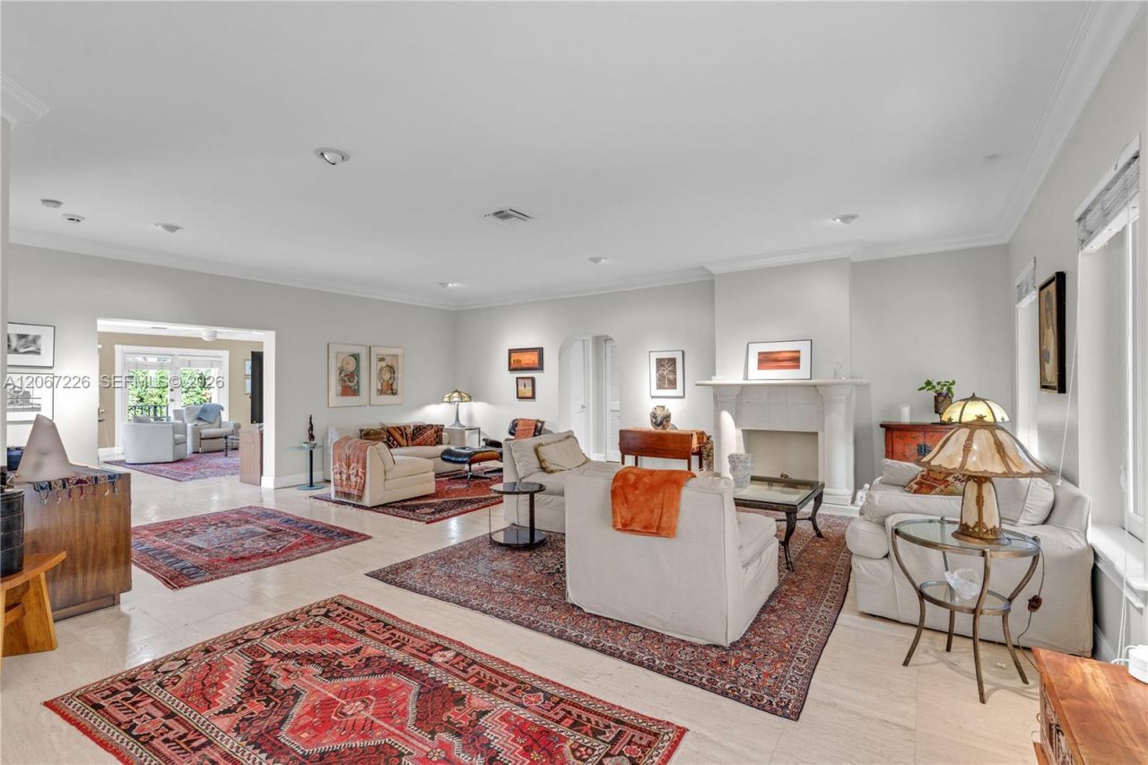 6605 Maynada St , Coral Gables, FL 33146 Photo