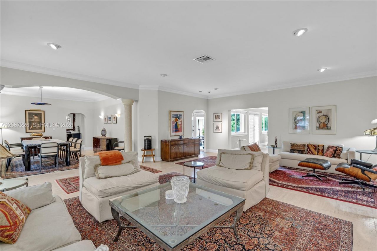 6605 Maynada St , Coral Gables, FL 33146 Photo