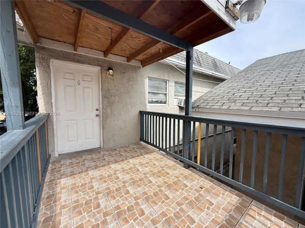 718 SW 11th Ave , Unit 6, Miami, FL 33130