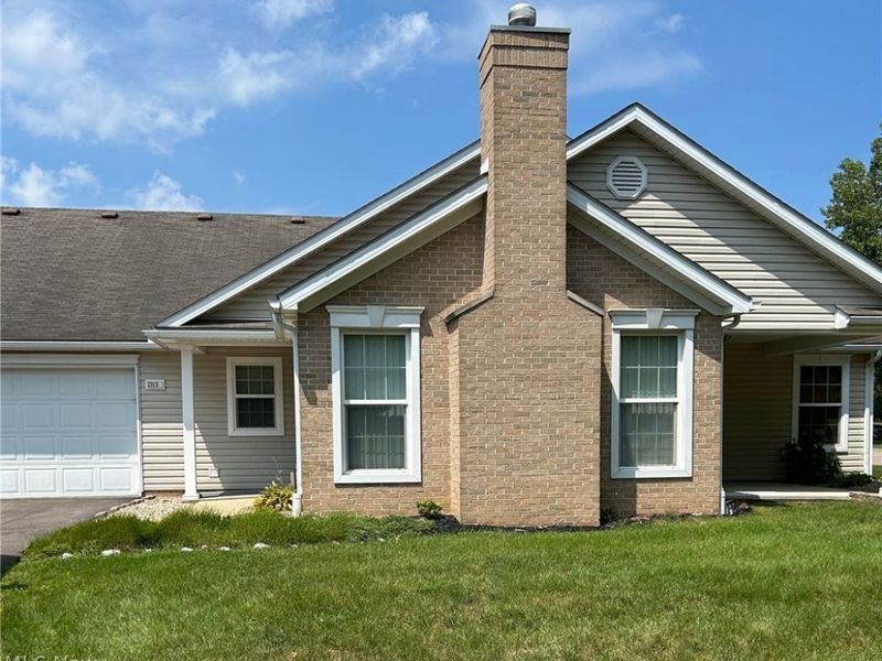 1313 Wynridge Avenue , Louisville, OH 44641 Photo 1