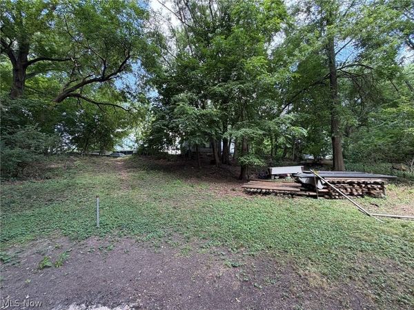 524 4th Street SW, Massillon, OH 44647