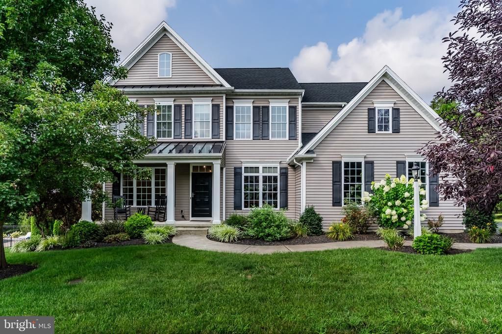 2315 DEWEY LANE, ENOLA, PA 17025