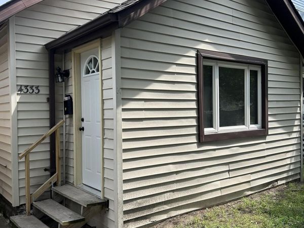 4333 Torrence Avenue , Hammond, IN 46327