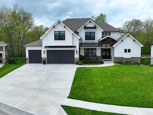 2310 Fishing Lane, Kearney, MO 64060