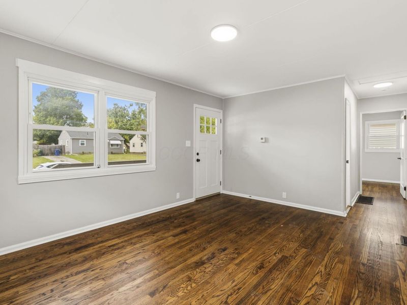 3444 Walmar Drive , Columbus, OH 43224 Photo 7