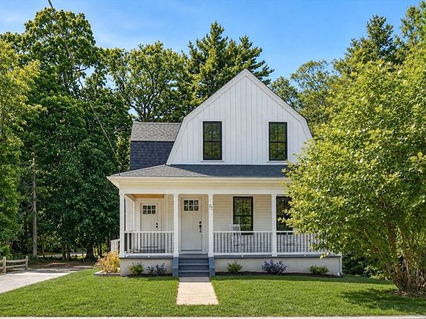 21 King Street, Hanover, MA 02339