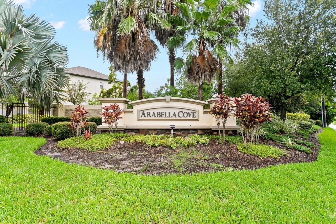 8524 Arabella Lane, Seminole, FL 33777 Photo