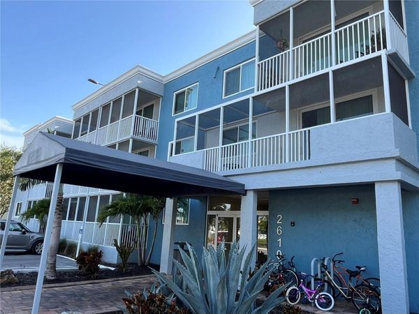 2610 COCONUT BAY LN LANE , Unit 733, SARASOTA, FL 34237