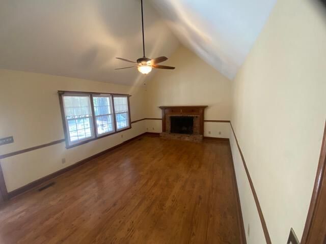 118 Sassafras Road Photo 5