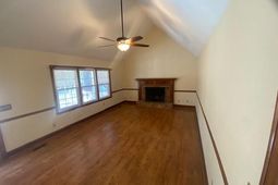 118 Sassafras Road photo 4