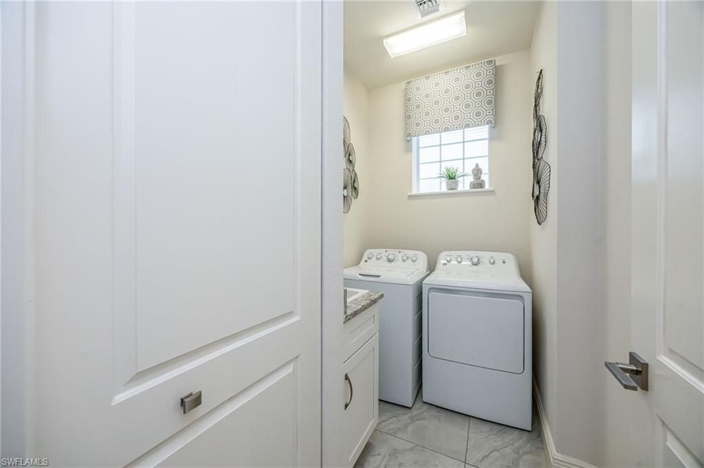 604 El Camino Real, Unit 9-101, Naples, FL 34119 Photo