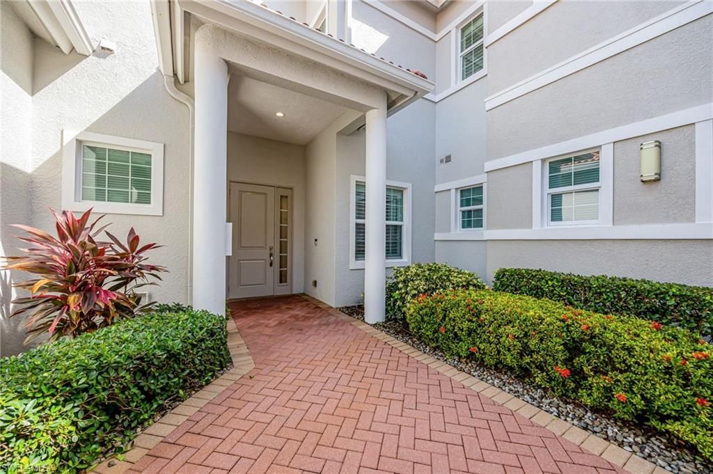 604 El Camino Real, Unit 9-101, Naples, FL 34119 Photo