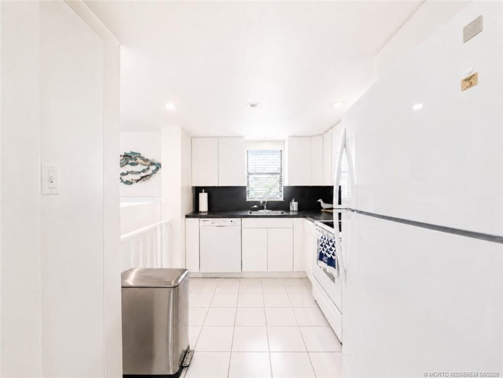 11000 S Ocean Drive, Unit 4I, Jensen Beach, FL 34957 Photo
