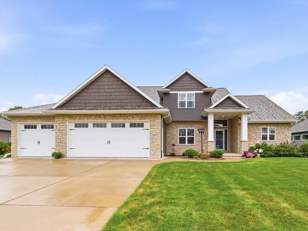 2259 MAHOGANY TRAIL, De Pere, WI 54115