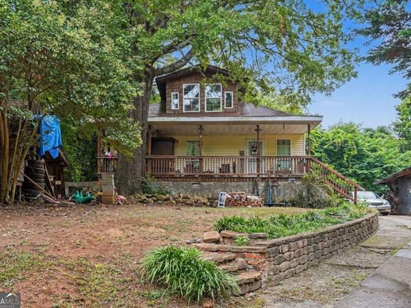 319 W Broadway Street, Griffin, GA 30223