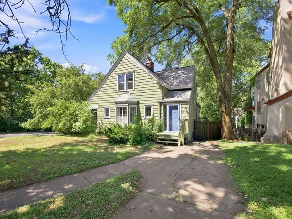 3900 W 47th Street, Edina, MN 55424