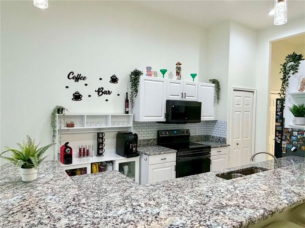 9052 Leatherwood Loop , Lehigh Acres, FL 33936 Photo