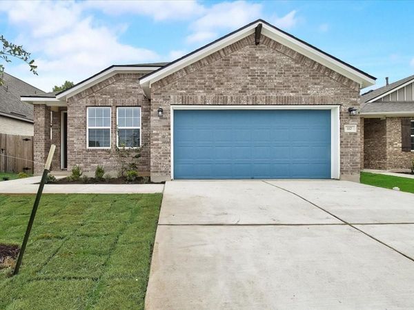 117 Lacey Oak LOOP, San Marcos, TX 78666