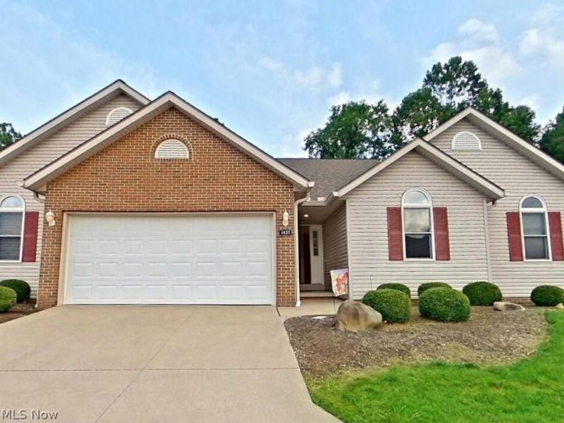 1437 Waters Edge Drive , Akron, OH 44313 Photo 1