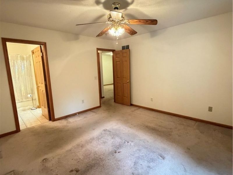 1437 Waters Edge Drive , Akron, OH 44313 Photo 12