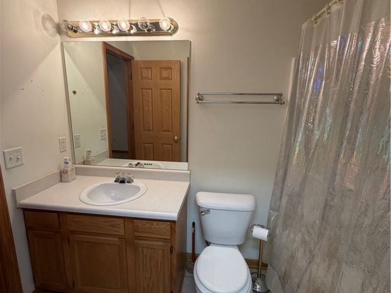 1437 Waters Edge Drive , Akron, OH 44313 Photo 13