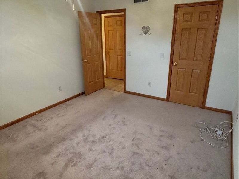 1437 Waters Edge Drive , Akron, OH 44313 Photo 16