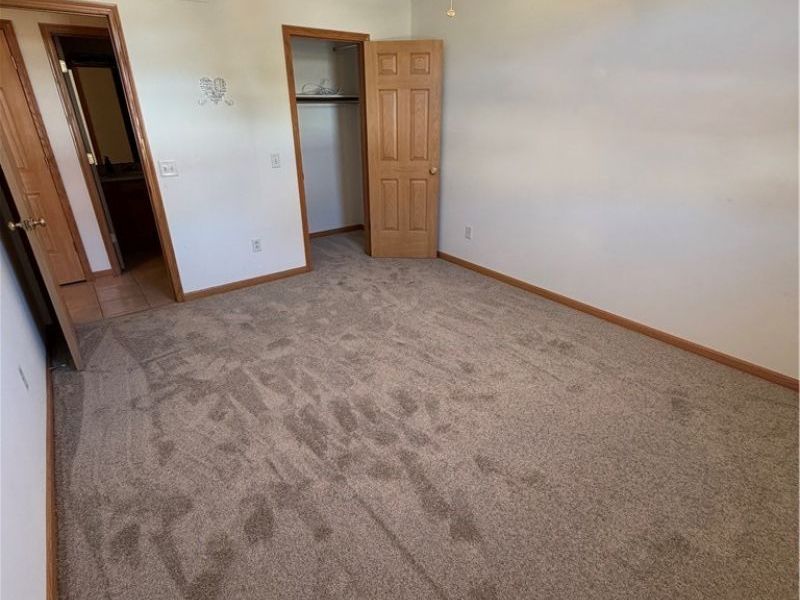 1437 Waters Edge Drive, Akron, OH 44313 Photo 16