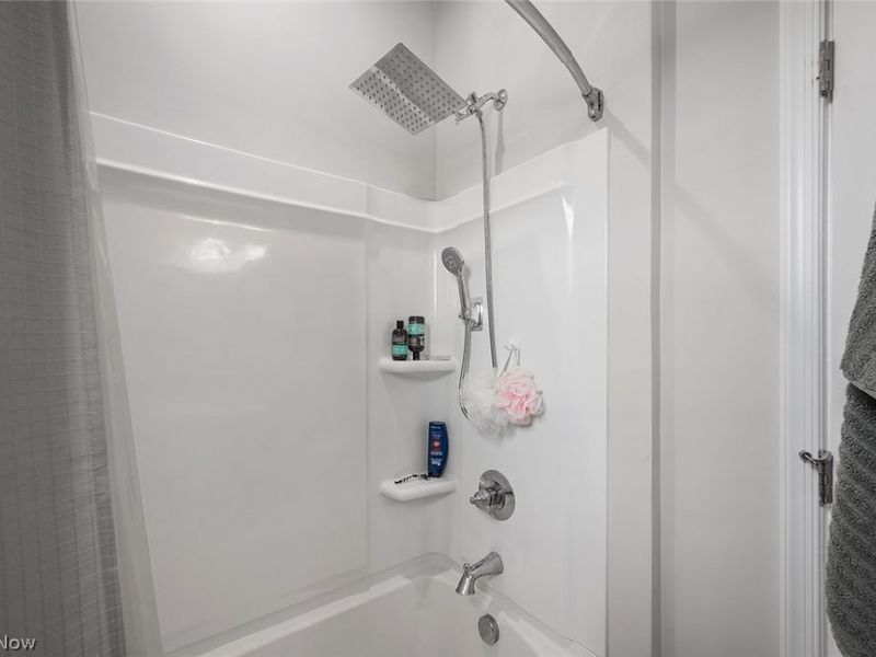 3419 Links Drive , Fairlawn, OH 44333 Photo 32