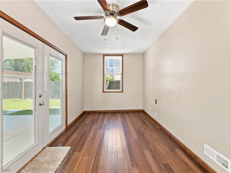 1431 SW Brooklyn Avenue , Canton, OH 44710 Photo 12