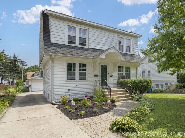 251 S Oakland , Elmhurst, IL 60126