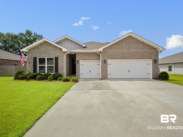 25025 Raynagua Blvd, Loxley, AL 36551